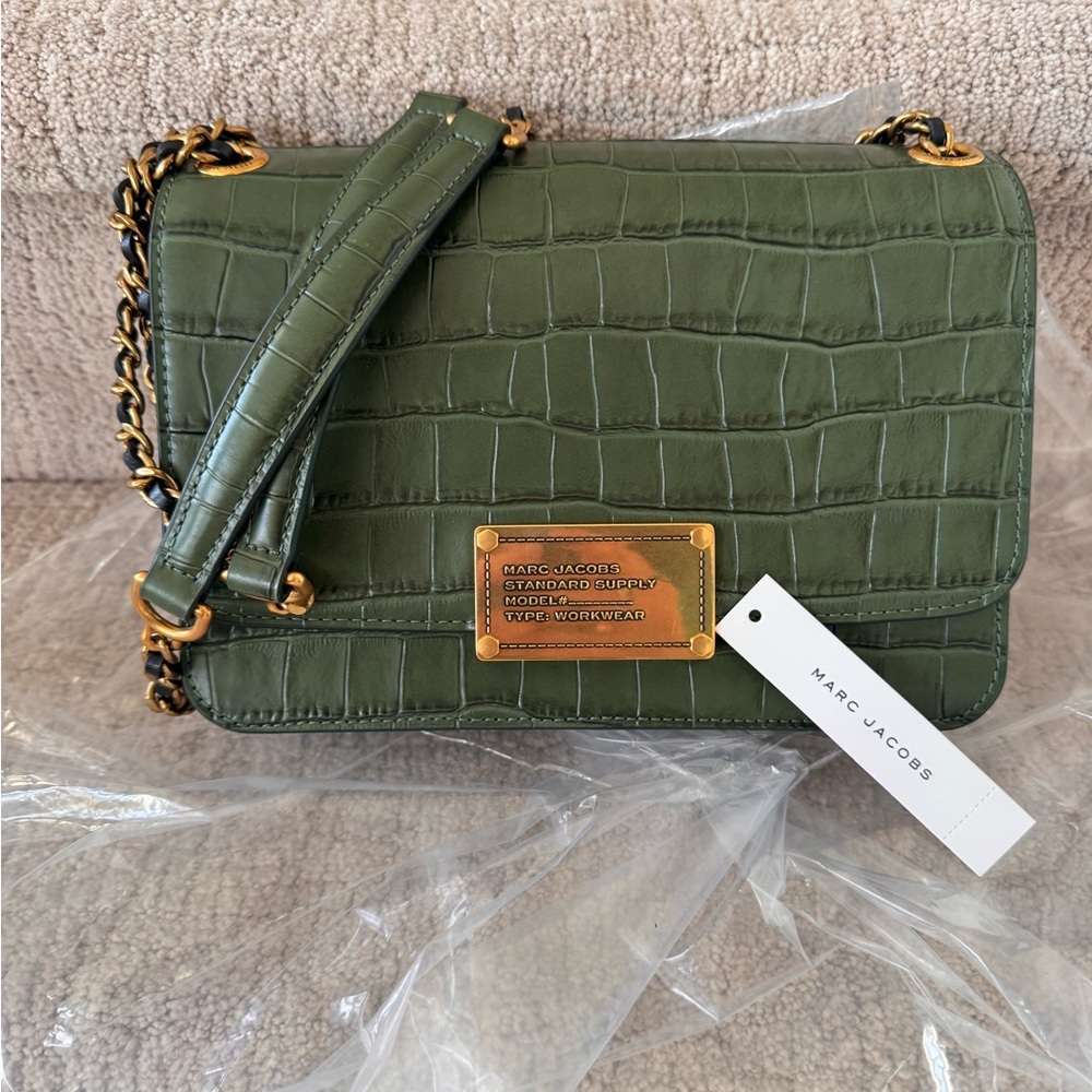 NWT Marc Jacobs The Plaza Spruce Green Croc-Embossed Shoulder Bag